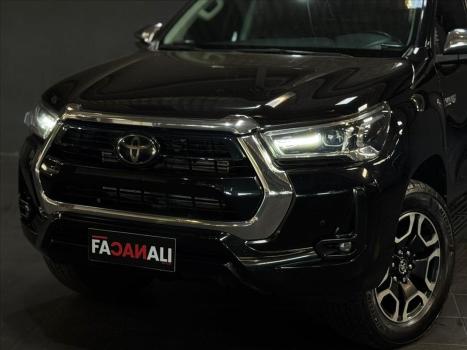 TOYOTA Hilux Caminhonete 2.8 16V SRX 4X4 DIESEL CABINE DUPLA AUTOMTICO, Foto 5