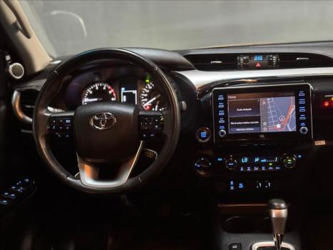 TOYOTA Hilux Caminhonete 2.8 16V SRX 4X4 DIESEL CABINE DUPLA AUTOMTICO, Foto 13