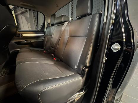 TOYOTA Hilux Caminhonete 2.8 16V SRX 4X4 DIESEL CABINE DUPLA AUTOMTICO, Foto 15