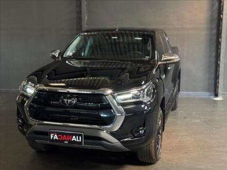 TOYOTA Hilux Caminhonete 2.8 16V SRX 4X4 DIESEL CABINE DUPLA AUTOMTICO, Foto 8
