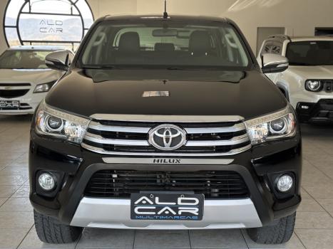 TOYOTA Hilux Caminhonete 2.8 16V SRX 4X4 TURBO DIESEL CABINE DUPLA AUTOMTICO, Foto 2