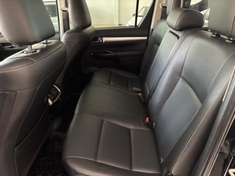 TOYOTA Hilux Caminhonete 2.8 16V SRX 4X4 TURBO DIESEL CABINE DUPLA AUTOMTICO, Foto 8