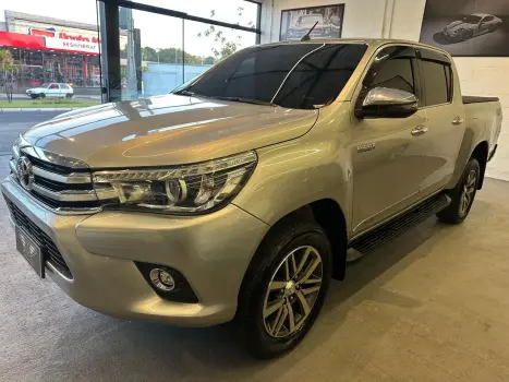 TOYOTA Hilux Caminhonete , Foto 3