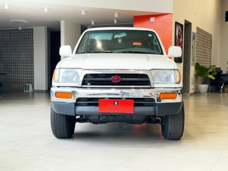 TOYOTA Hilux SW4 3.0 V6 12V 4P 4X4, Foto 3