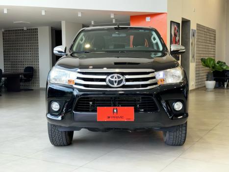 TOYOTA Hilux SW4 3.0 16V 4P SRV 4X4 TURBO DIESEL AUTOMTICO, Foto 2