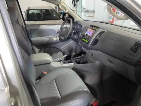 TOYOTA Hilux SW4 3.0 16V 4P SRV 4X4 TURBO DIESEL AUTOMTICO, Foto 10