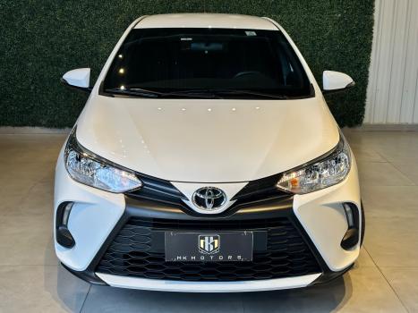 TOYOTA Yaris Hatch 1.5 16V 4P FLEX XL MULTIDRIVE AUTOMTICO CVT, Foto 2