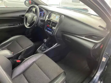 TOYOTA Yaris Hatch 1.5 16V 4P FLEX XS MULTIDRIVE AUTOMTICO CVT, Foto 12