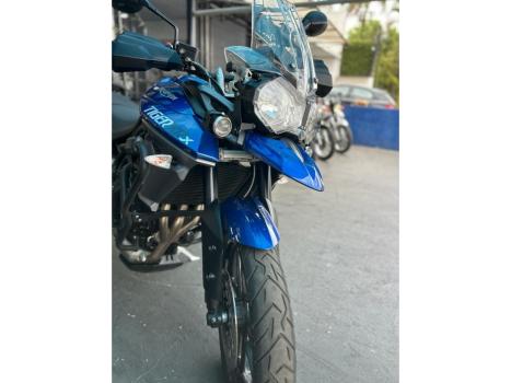 TRIUMPH Tiger 800 XRX, Foto 1