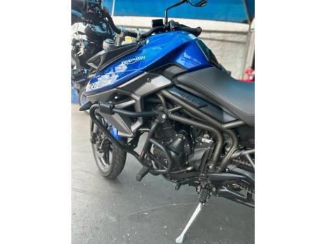 TRIUMPH Tiger 800 XRX, Foto 2