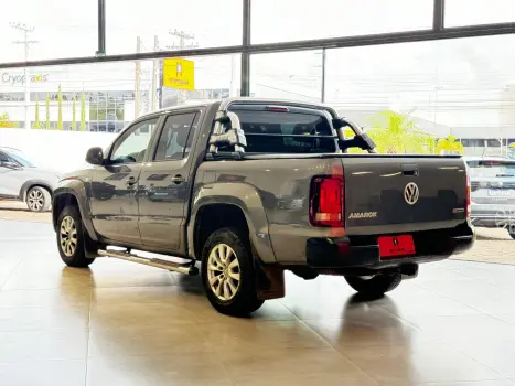 VOLKSWAGEN Amarok 2.0 16V 4X4 CABINE DUPLA COMFORTLINE TURBO INTERCOOLER AUTOMTICO, Foto 5