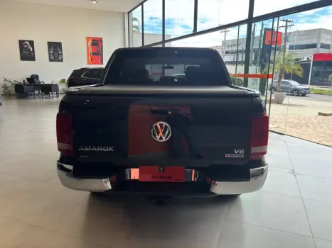 VOLKSWAGEN Amarok 3.0 V6 CABINE DUPLA HIGHLINE EXTREME 4X4 TURBO INTERCOOLER AUTOMTICO, Foto 4