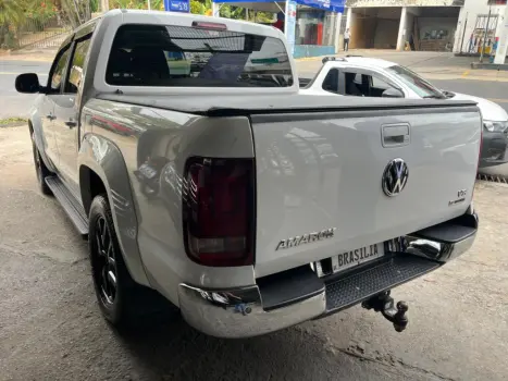 VOLKSWAGEN Amarok 3.0 V6 CABINE DUPLA HIGHLINE 4X4 TURBO INTERCOOLER AUTOMTICO, Foto 2