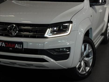 VOLKSWAGEN Amarok 3.0 V6 CABINE DUPLA HIGHLINE 4X4 TURBO INTERCOOLER AUTOMTICO, Foto 2