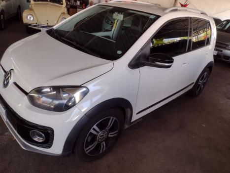 VOLKSWAGEN Cross UP 1.0 12V 4P TSI FLEX, Foto 2