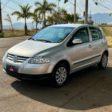 VOLKSWAGEN Fox 1.0 4P PLUS FLEX, Foto 6