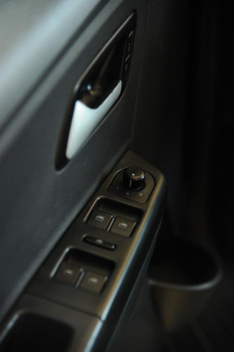 VOLKSWAGEN Fox 1.0, Foto 11