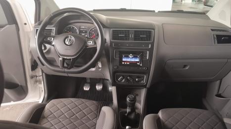 VOLKSWAGEN Fox 1.6 16V 4P MSI HIGHLINE FLEX, Foto 6