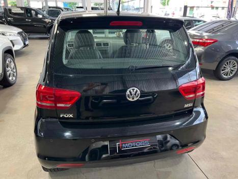 VOLKSWAGEN Fox 1.6 4P, Foto 5