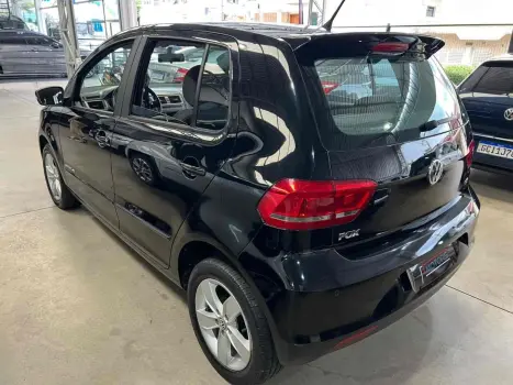 VOLKSWAGEN Fox 1.6 4P, Foto 6