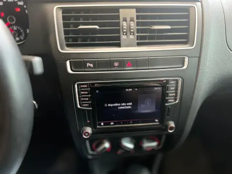 VOLKSWAGEN Fox 1.6 4P RUN FLEX, Foto 14