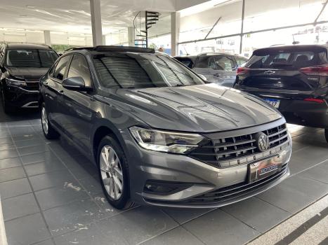 VOLKSWAGEN Jetta 1.4 4P 250 TSI TURBO CONFORTLINE AUTOMTICO, Foto 3
