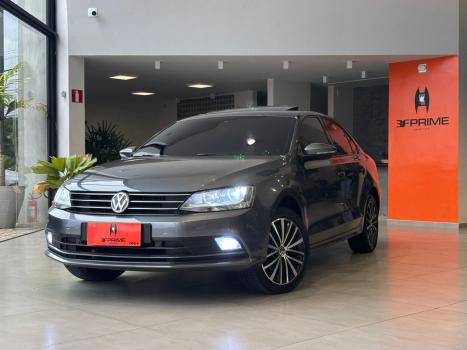 VOLKSWAGEN Jetta 2.0 4P FLEX CONFORTLINE TIPTRONIC AUTOMTICO, Foto 3