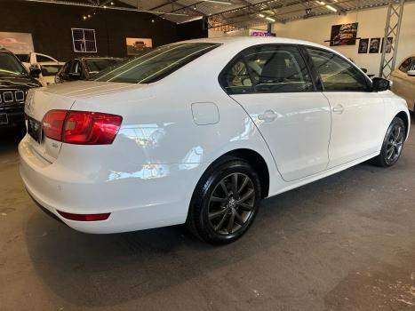 VOLKSWAGEN Jetta 2.0 4P CONFORTLINE TIPTRONIC AUTOMTICO, Foto 4