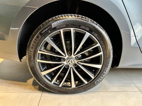 VOLKSWAGEN Jetta 2.0 4P TSI HIGHLINE 211 CV AUTOMTICO, Foto 10