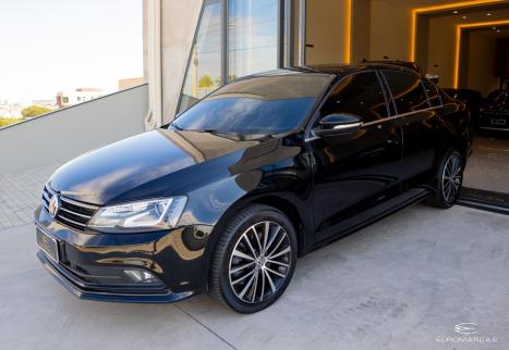 VOLKSWAGEN Jetta 2.0 4P TSI HIGHLINE 211 CV AUTOMTICO, Foto 3