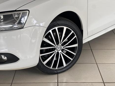 VOLKSWAGEN Jetta 2.0 4P TSI HIGHLINE 200 CV AUTOMTICO, Foto 4