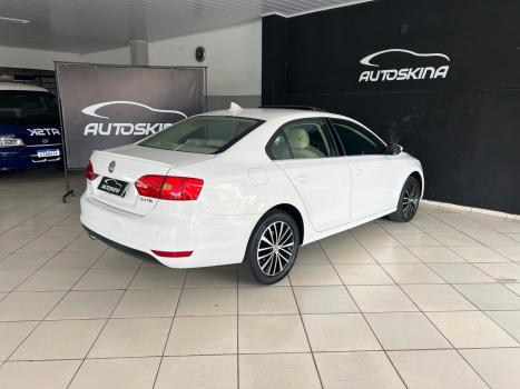 VOLKSWAGEN Jetta 2.0 4P TSI HIGHLINE 200 CV AUTOMTICO, Foto 6
