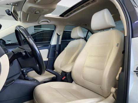 VOLKSWAGEN Jetta , Foto 9