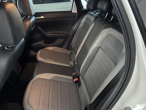 VOLKSWAGEN Nivus 1.0 4P FLEX 200 TSI HIGHLINE TURBO AUTOMTICO, Foto 7