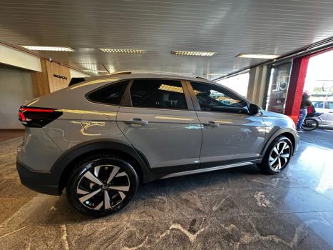 VOLKSWAGEN Nivus 1.0 4P FLEX 200 TSI HIGHLINE TURBO AUTOMTICO, Foto 2