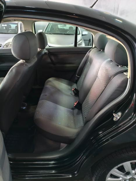 VOLKSWAGEN Polo Sedan 1.6 4P FLEX, Foto 7