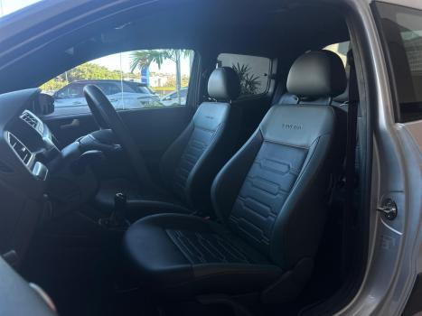 VOLKSWAGEN Saveiro 1.6 16V FLEX MSI EXTREME CABINE DUPLA, Foto 8