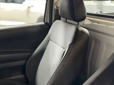 VOLKSWAGEN Saveiro 1.6 16V FLEX MSI ROBUST CABINE SIMPLES, Foto 18
