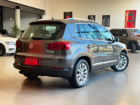 VOLKSWAGEN Tiguan 2.0 16V 4P TSI 4WD TURBO AUTOMTICO, Foto 6