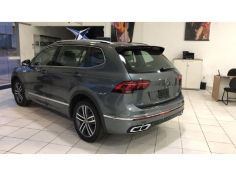 VOLKSWAGEN Tiguan 2.0 16V 4P TSI 300 TURBO R-LINE AUTOMTICO, Foto 3