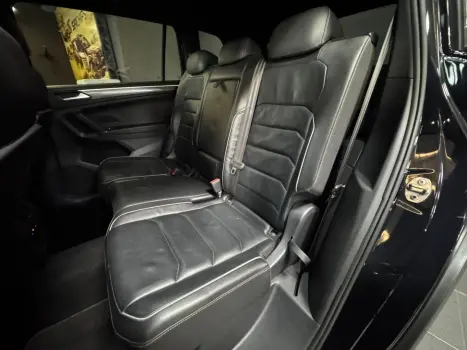 VOLKSWAGEN Tiguan 2.0 16V 4P TSI R-LINE TURBO AUTOMTICO TIPTRONIC, Foto 16