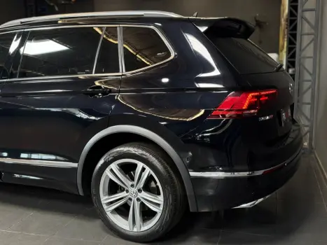 VOLKSWAGEN Tiguan 2.0 350 TSI TOTAL FLEX ALLSPACE R-LINE 4-MOTION TURBO AUTOMTICO DSG, Foto 6