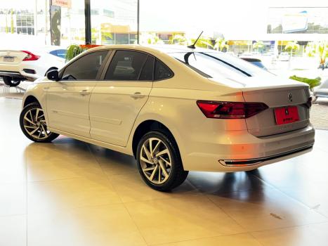 VOLKSWAGEN Virtus 1.0 4P 200 TSI FLEX HIGHLINE AUTOMTICO, Foto 4