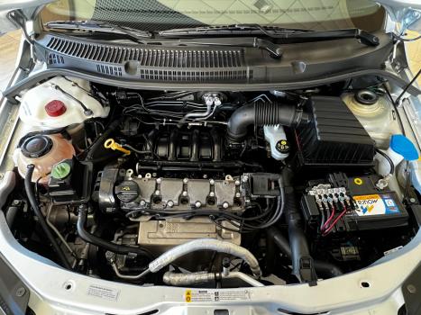 VOLKSWAGEN Voyage 1.6 4P FLEX, Foto 16