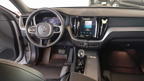 VOLVO XC60 2.0 16V 4P T8 RECHARGE HBRIDO ULTIMATE DARK AWD TURBO GEARTRONIC AUTOMTICO, Foto 6