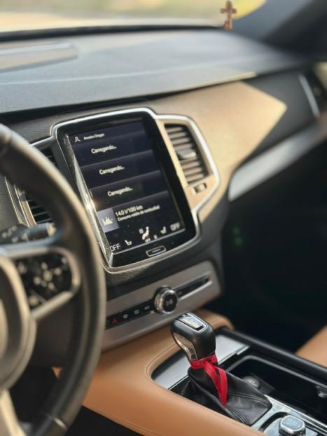 VOLVO XC90 2.0 4P MOMENTUM 4X4 TURBO AUTOMTICO, Foto 4