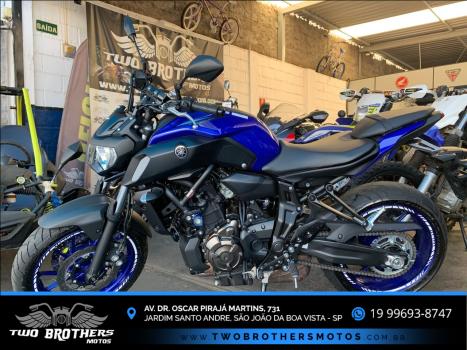 YAMAHA MT-07 700 ABS, Foto 8