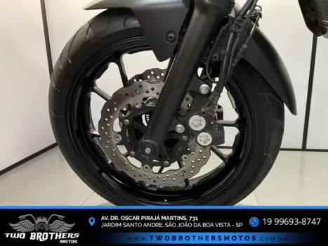 YAMAHA MT-07 700 ABS, Foto 7