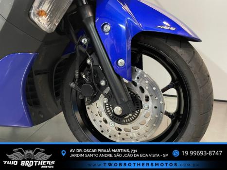 YAMAHA NMax 160 ABS, Foto 3