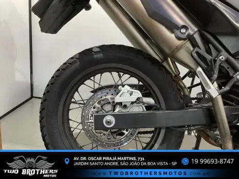 YAMAHA XT 660 R , Foto 2
